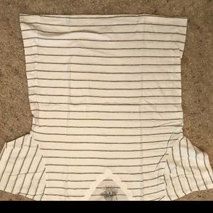 Medium blue sol v-neck